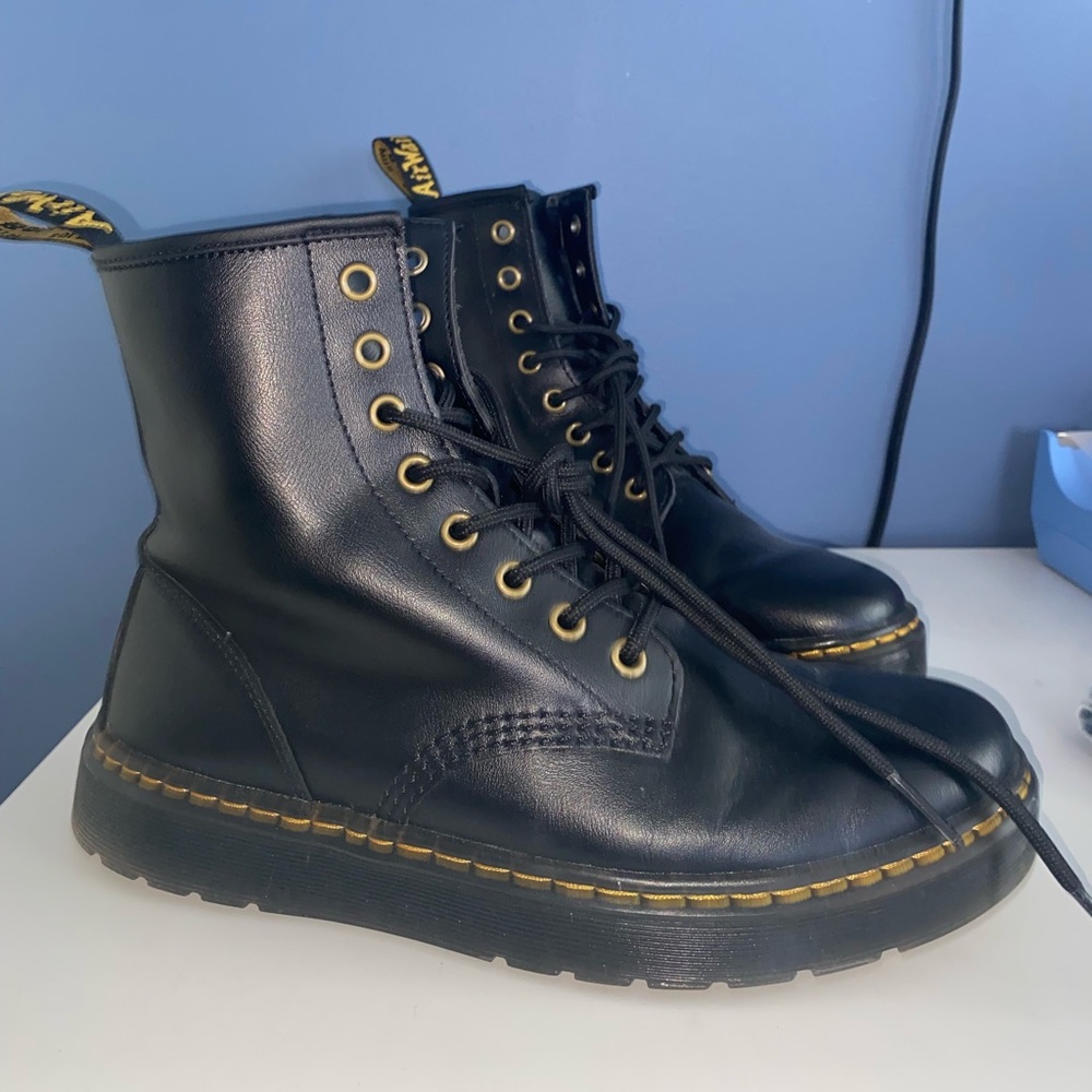 Black Boots